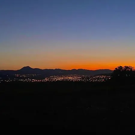 Maison De Bourg En Pierre